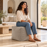Pouf cube en velours Grège clair – 50 × 50 × 50 cm